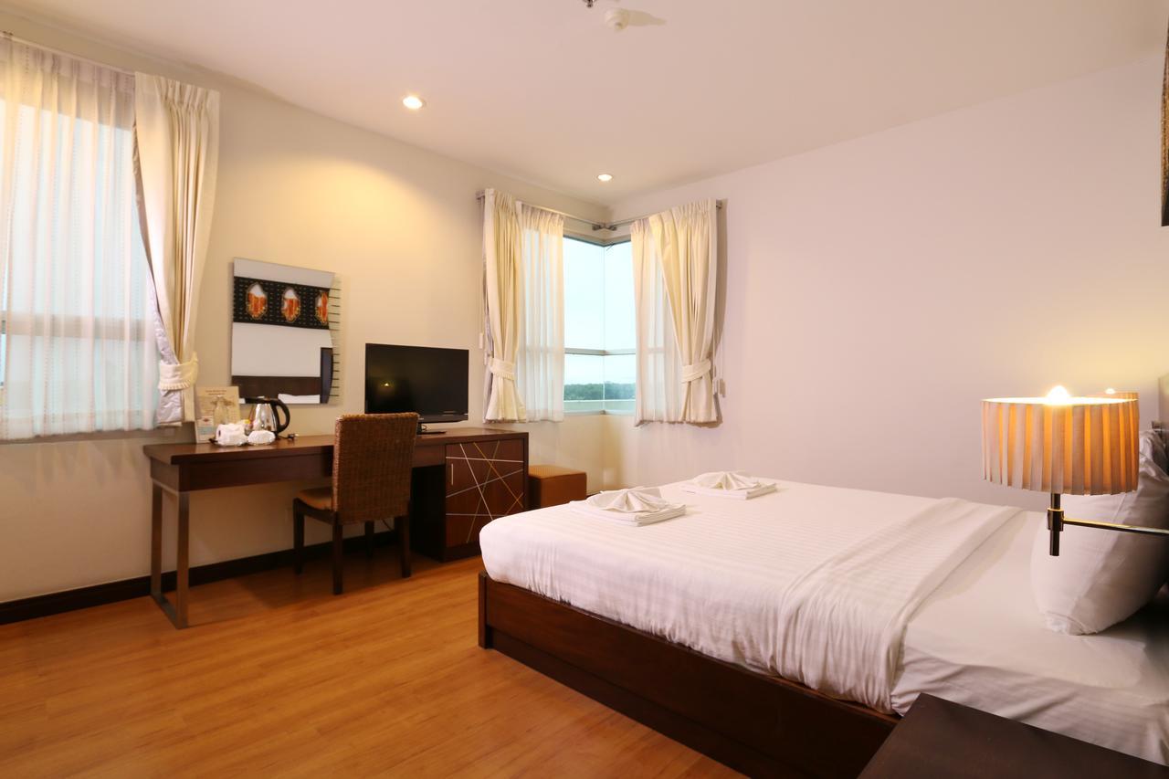 Grande Southern Hotel Thung Song Экстерьер фото