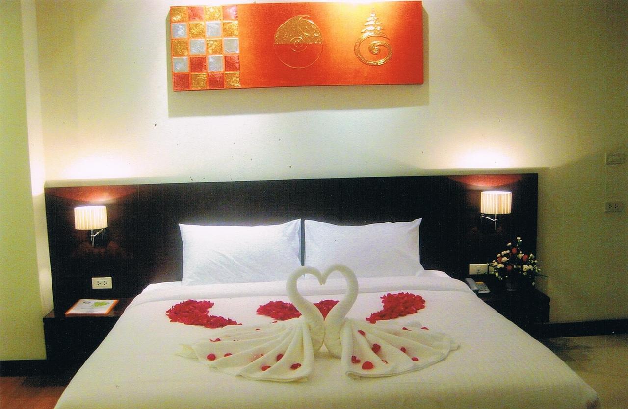 Grande Southern Hotel Thung Song Экстерьер фото